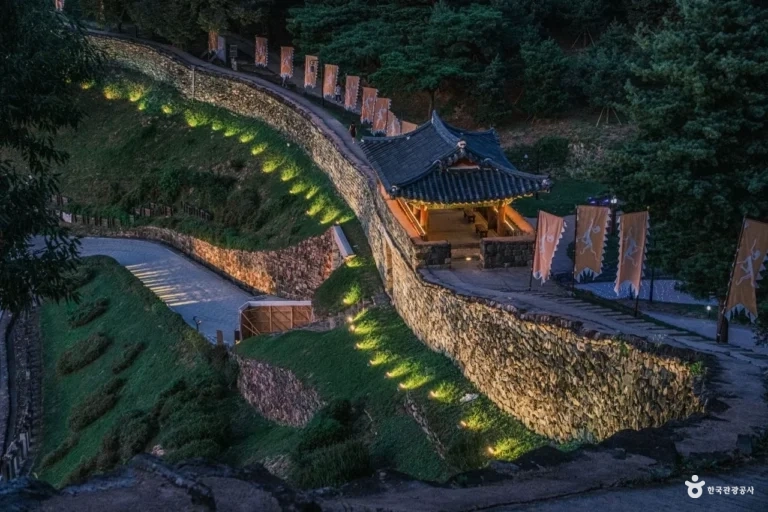 Baekje Heritage Day Trip from Seoul A: Jeonju Hanok Village Private Tour