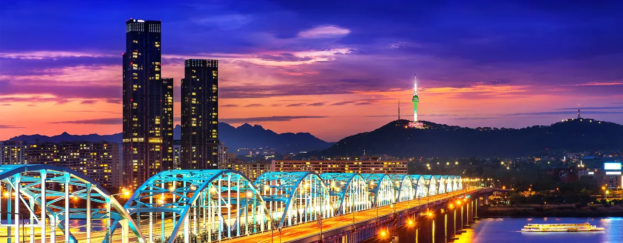 Namsan Seoul Tower viewed from Dongjak Bridge
