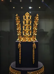 Gold Crown from Cheonmachong Tomb