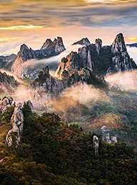 Breathtaking Views of Seoraksan