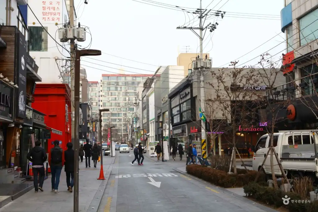 Apgujeong Rodeo Street