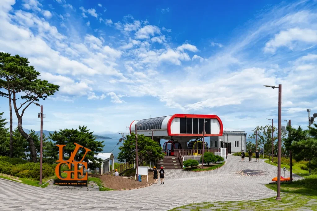 Ganghwa Seaside Resort gondola station