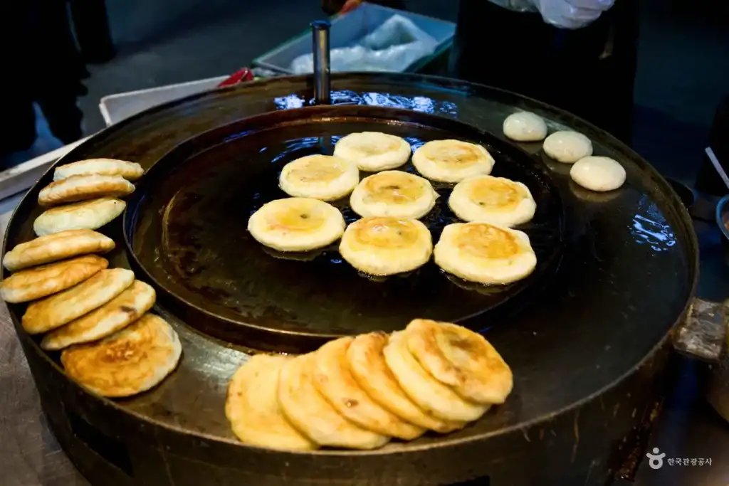Hotteok Korean sweet pancake
