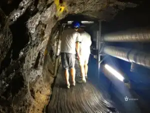 Rocky Tunnel Walk